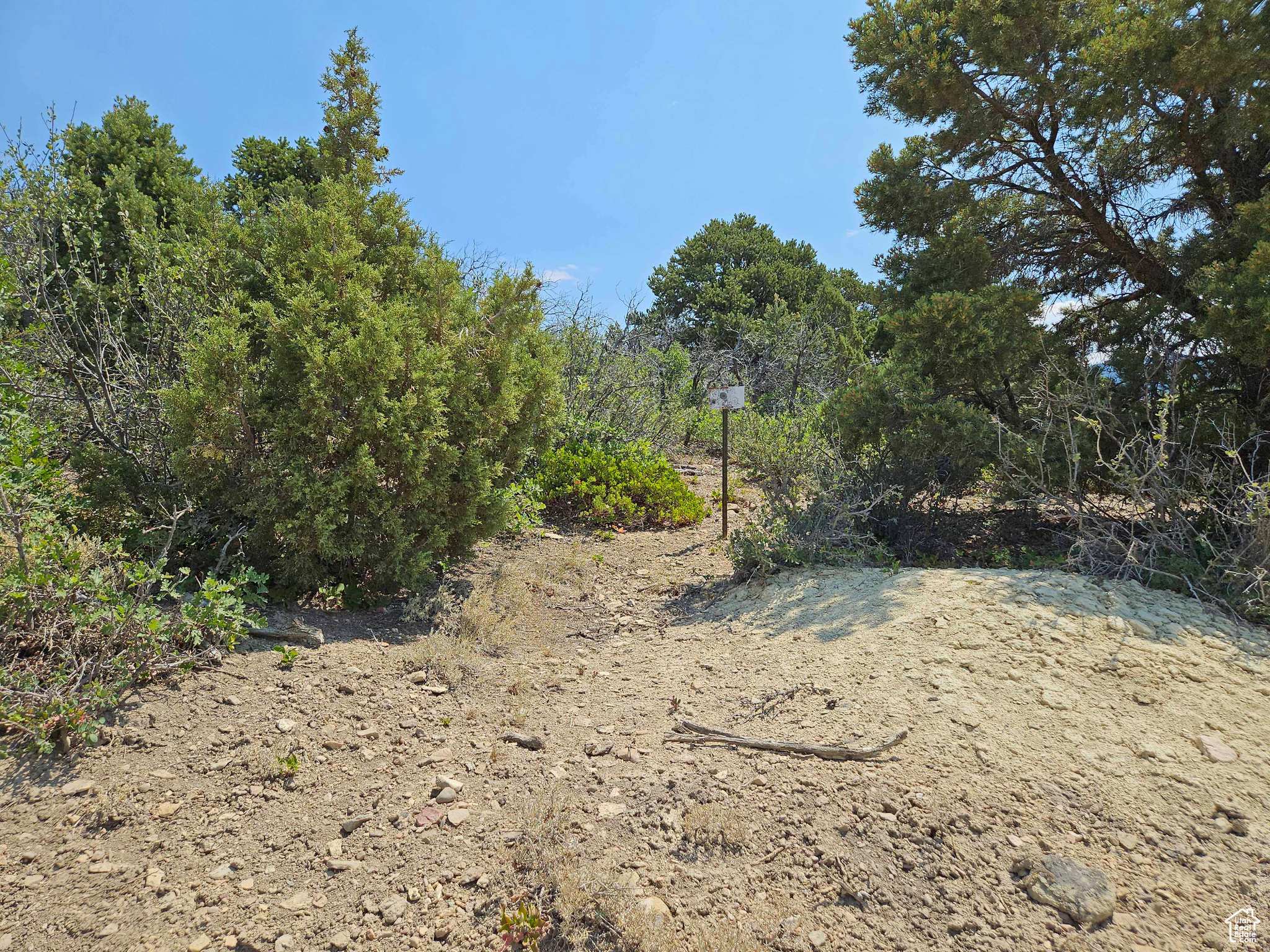 HIDEAWAY VALLEY - Land