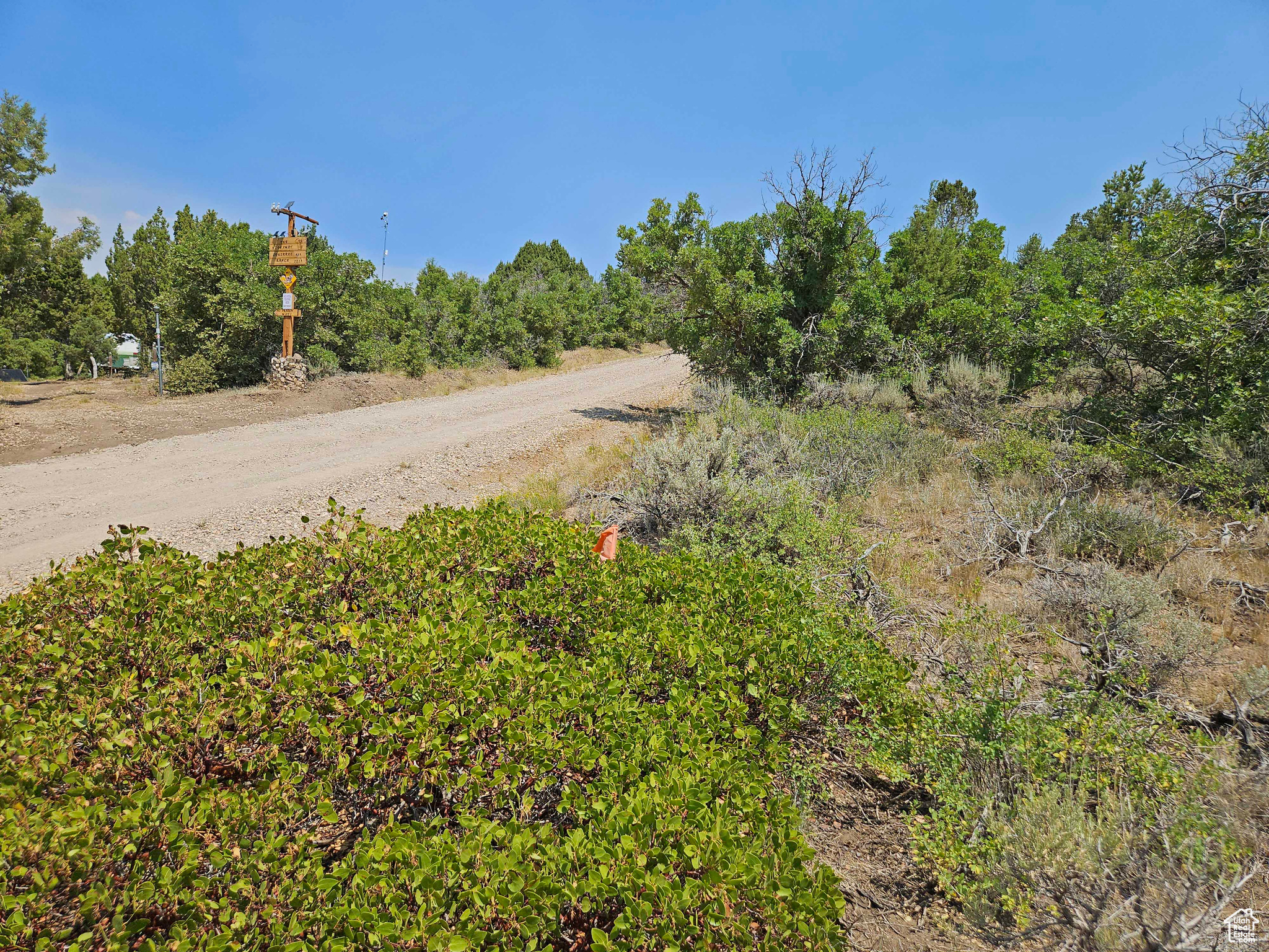 HIDEAWAY VALLEY - Land