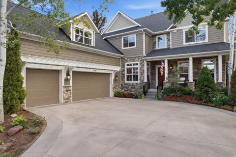 Tiny photo for 3226 E MARTHAS CV, Cottonwood Heights, UT 84093 (MLS # 2180170)