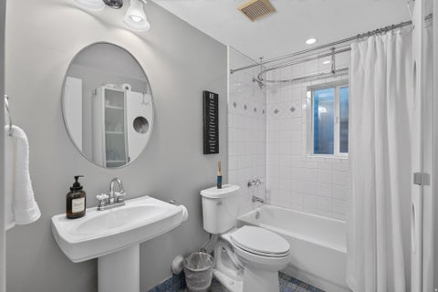 Tiny photo for 3226 E MARTHAS CV, Cottonwood Heights, UT 84093 (MLS # 2180170)