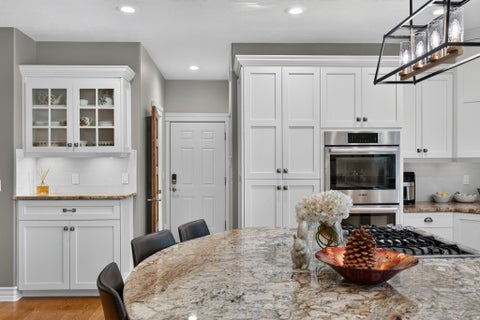 Tiny photo for 3226 E MARTHAS CV, Cottonwood Heights, UT 84093 (MLS # 2180170)