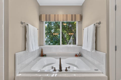 Tiny photo for 3226 E MARTHAS CV, Cottonwood Heights, UT 84093 (MLS # 2180170)