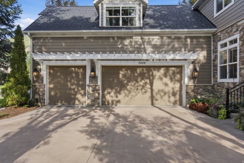 Tiny photo for 3226 E MARTHAS CV, Cottonwood Heights, UT 84093 (MLS # 2180170)