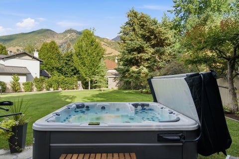 Tiny photo for 3226 E MARTHAS CV, Cottonwood Heights, UT 84093 (MLS # 2180170)