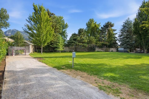 Tiny photo for 3226 E MARTHAS CV, Cottonwood Heights, UT 84093 (MLS # 2180170)