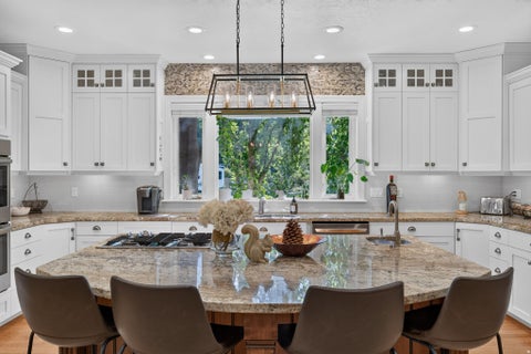 Tiny photo for 3226 E MARTHAS CV, Cottonwood Heights, UT 84093 (MLS # 2180170)
