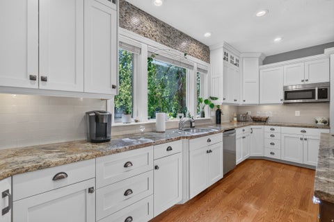 Tiny photo for 3226 E MARTHAS CV, Cottonwood Heights, UT 84093 (MLS # 2180170)