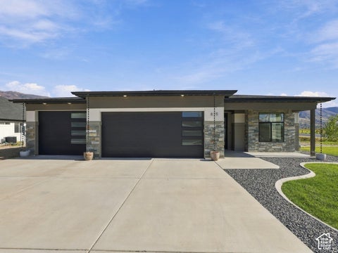 Tiny photo for 875 SHIRLEY RAE DR, Farmington, UT 84025 (MLS # 2192496)