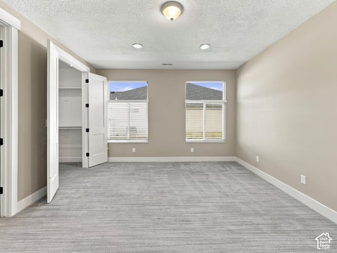 Tiny photo for 875 SHIRLEY RAE DR, Farmington, UT 84025 (MLS # 2192496)
