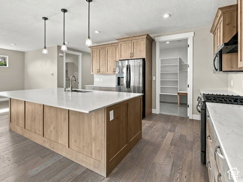 Tiny photo for 875 SHIRLEY RAE DR, Farmington, UT 84025 (MLS # 2192496)