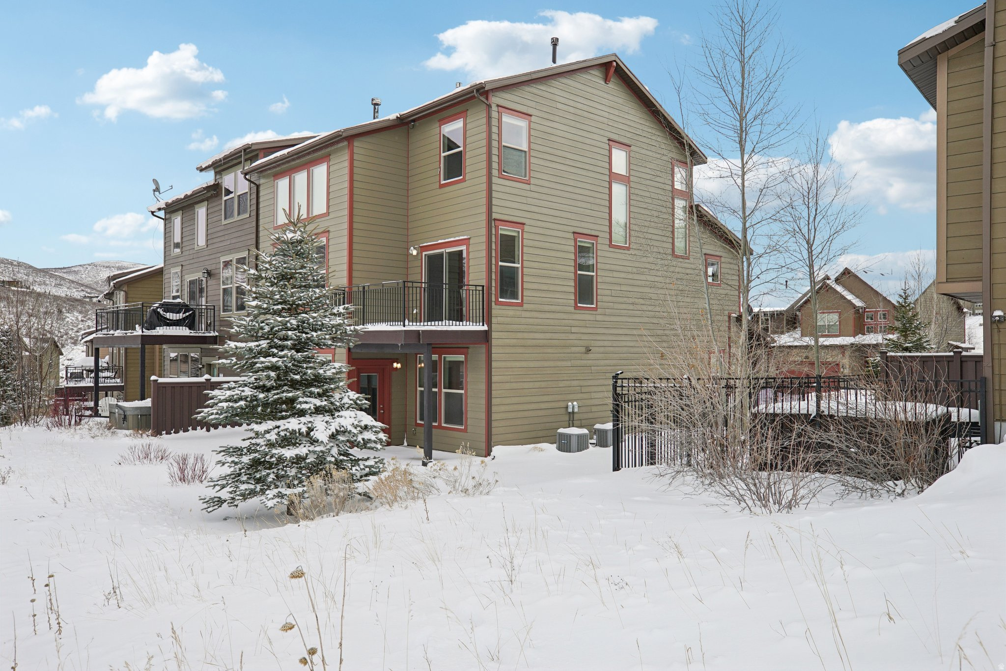 RETREAT AT JORDANELLE - Residential