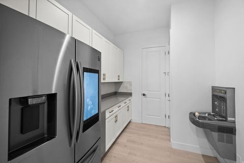 Tiny photo for 4771 W JUNIPER BEND CIR, Herriman, UT 84096 (MLS # 2129870)