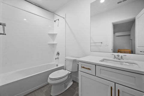 Tiny photo for 4771 W JUNIPER BEND CIR, Herriman, UT 84096 (MLS # 2129870)