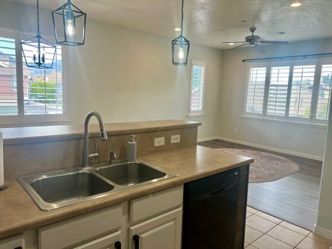 Tiny photo for 1562 W 10 S, Pleasant Grove, UT 84062 (MLS # 2134202)