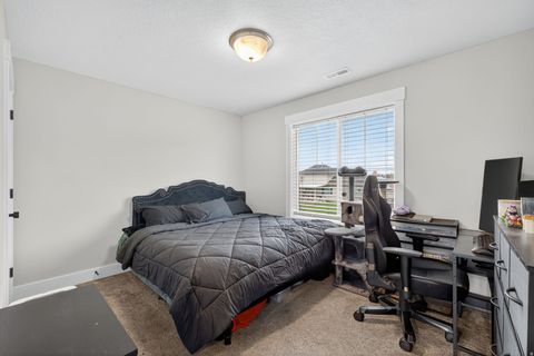 Tiny photo for 1258 W 1050 N, Farr West, UT 84404 (MLS # 2122121)
