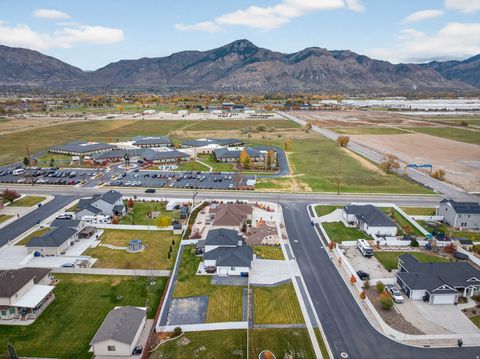 Tiny photo for 1258 W 1050 N, Farr West, UT 84404 (MLS # 2122121)