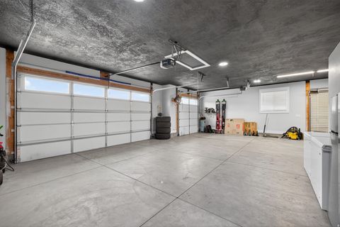 Tiny photo for 1258 W 1050 N, Farr West, UT 84404 (MLS # 2122121)