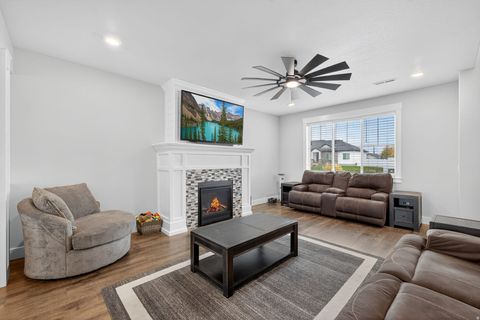 Tiny photo for 1258 W 1050 N, Farr West, UT 84404 (MLS # 2122121)