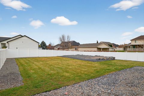 Tiny photo for 1258 W 1050 N, Farr West, UT 84404 (MLS # 2122121)