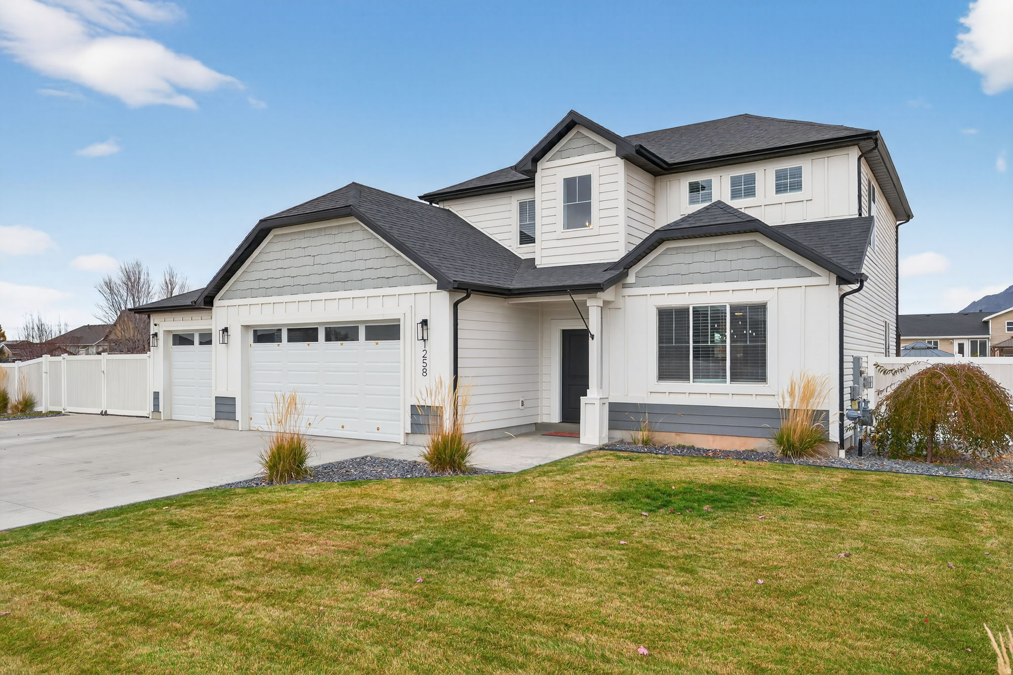 GOLDEN EAGLE ESTATES - Residential