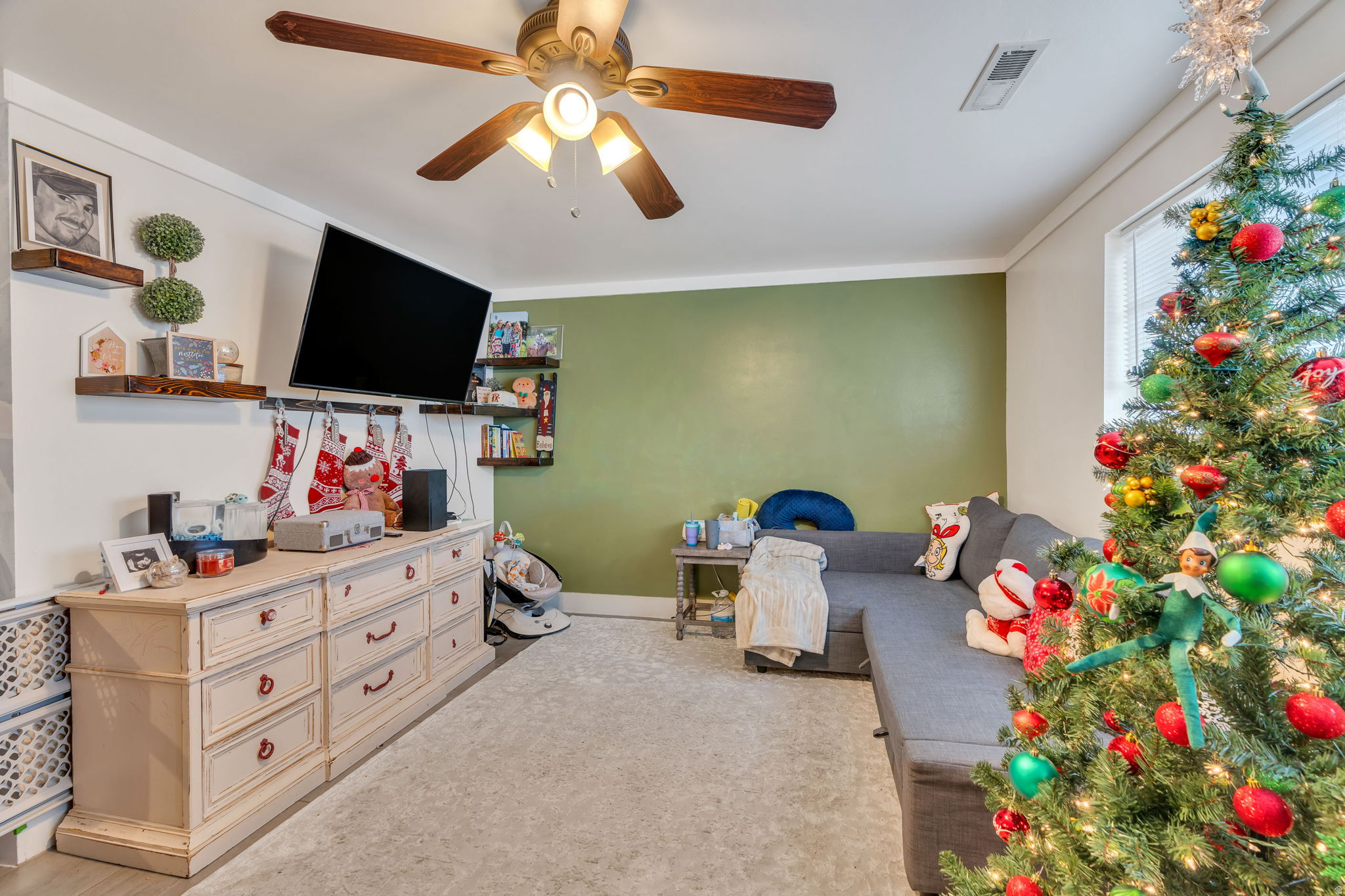 SUMMERS RIDGE TOWN H - Residential