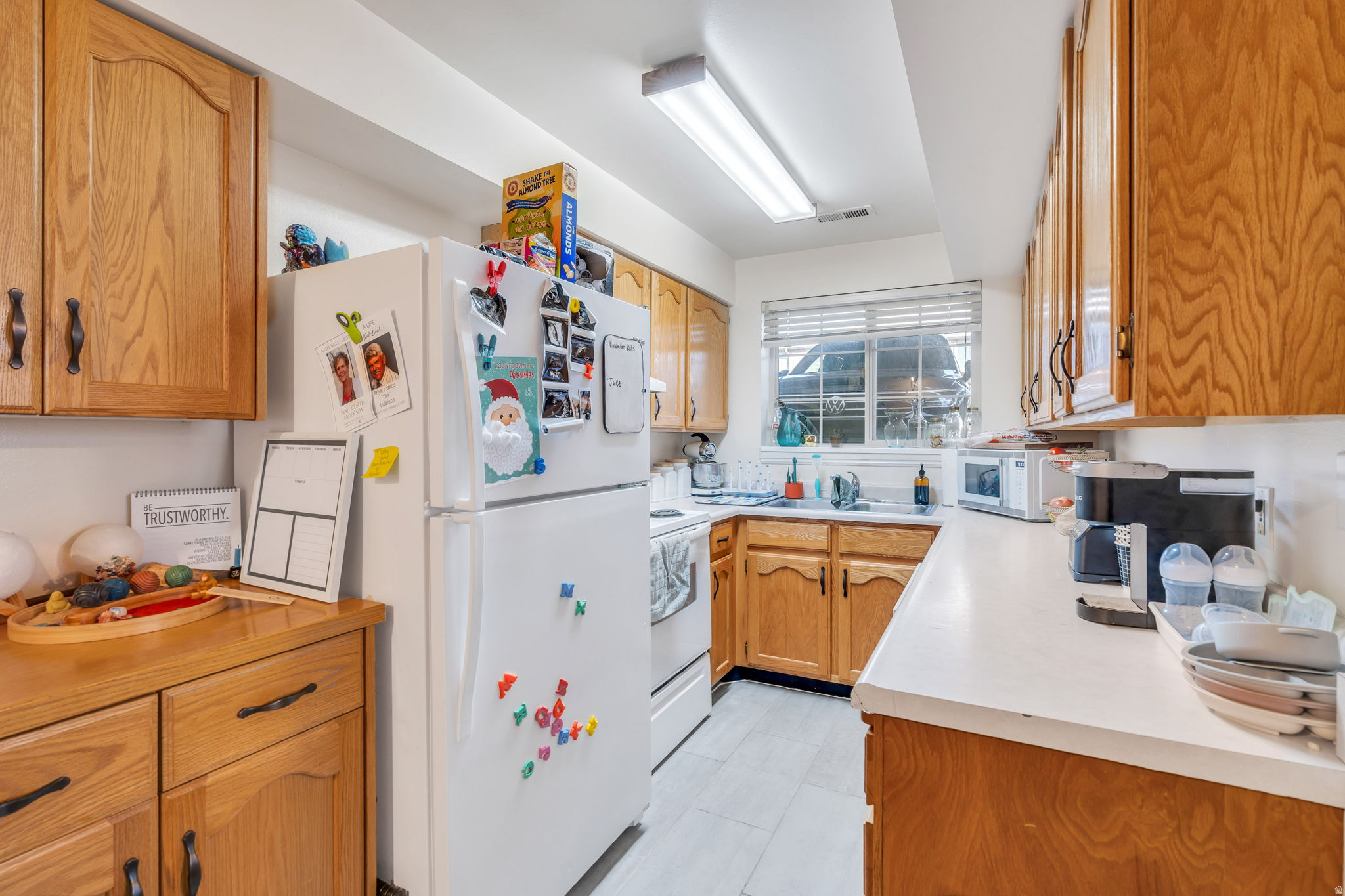 SUMMERS RIDGE TOWN H - Residential