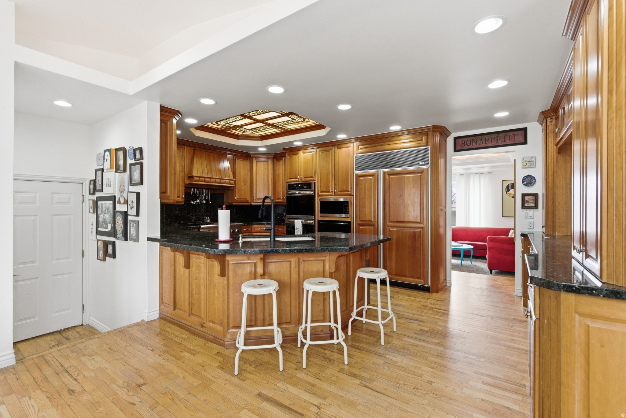 INDIAN HILLS - Residential