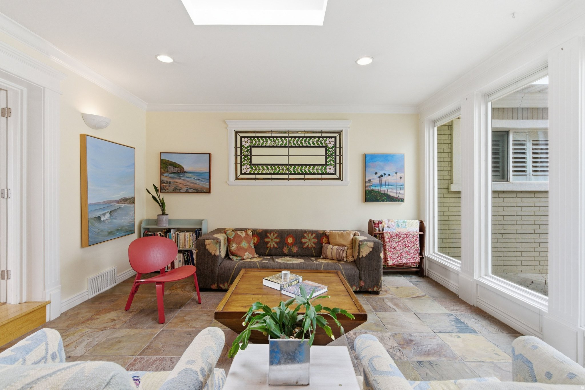 INDIAN HILLS - Residential