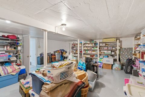 Tiny photo for 3250 N MOHAWK LN Ln, Provo, UT 84604 (MLS # 2142488)