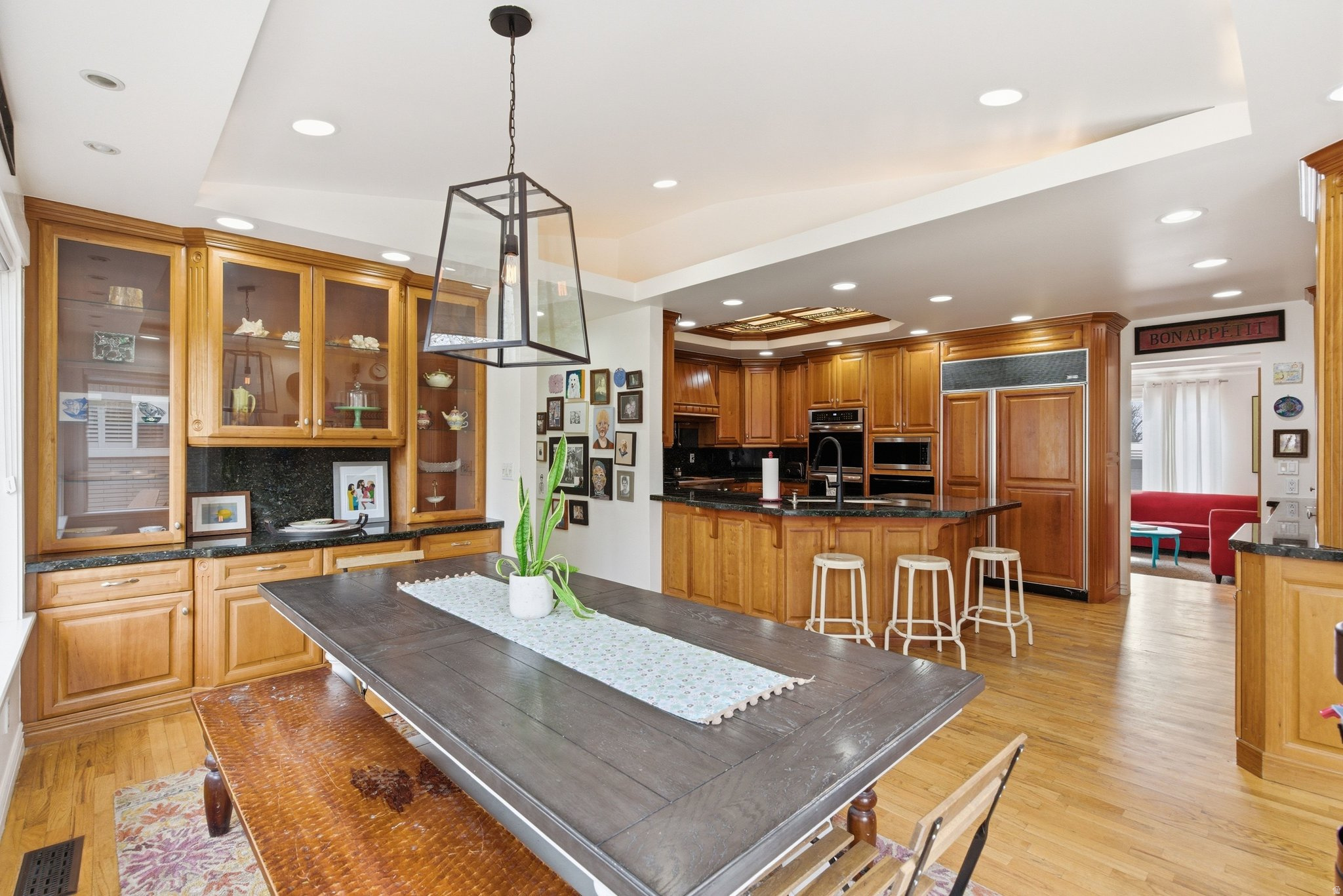 INDIAN HILLS - Residential