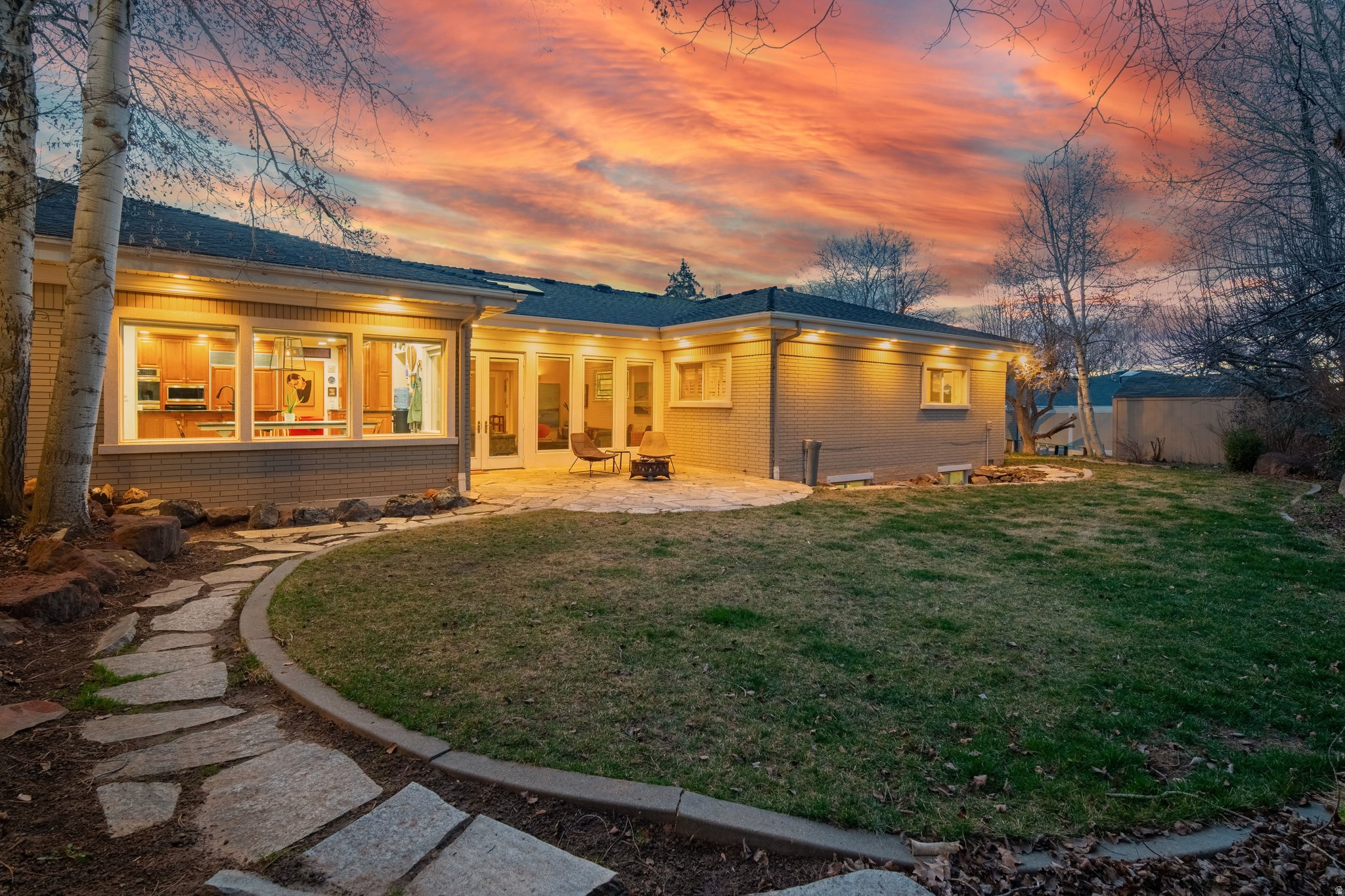 INDIAN HILLS - Residential