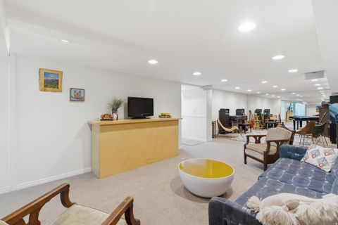 Tiny photo for 3250 N MOHAWK LN Ln, Provo, UT 84604 (MLS # 2142488)