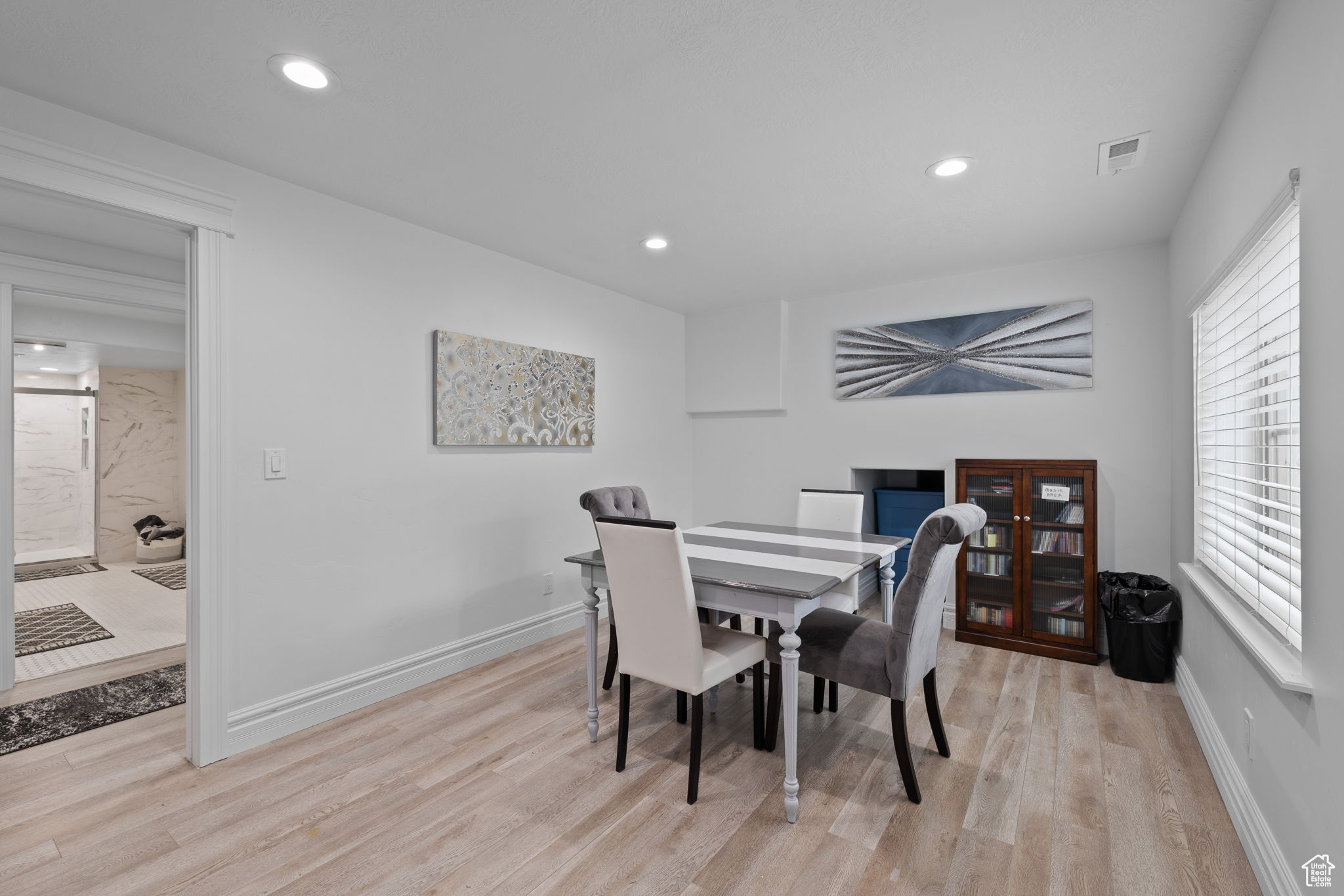 DAYBREAK - Residential