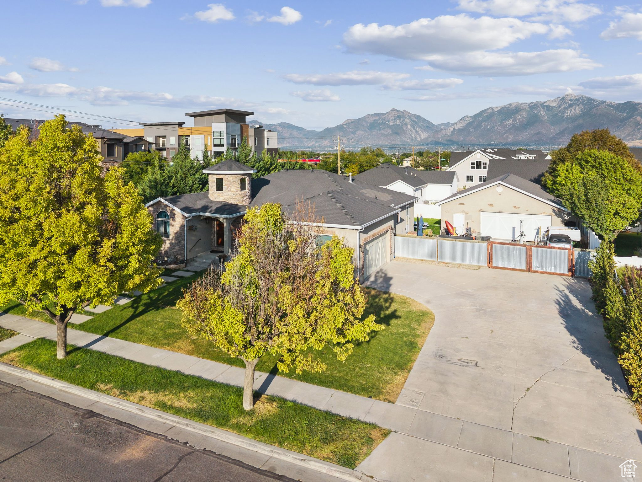 MERCED ESTATES PLAT - Residential
