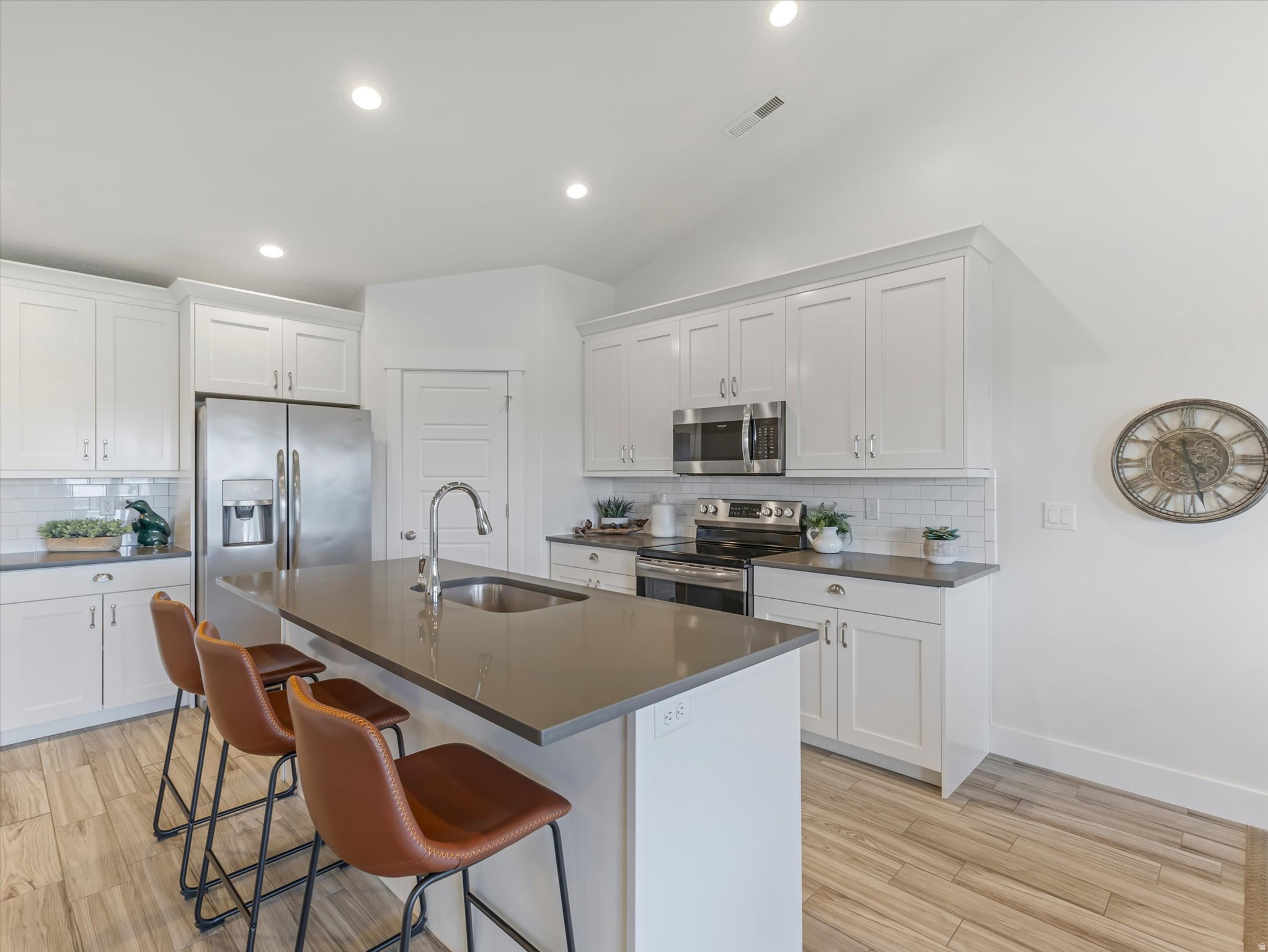 VILLAS AT KAYS CREEK - Residential
