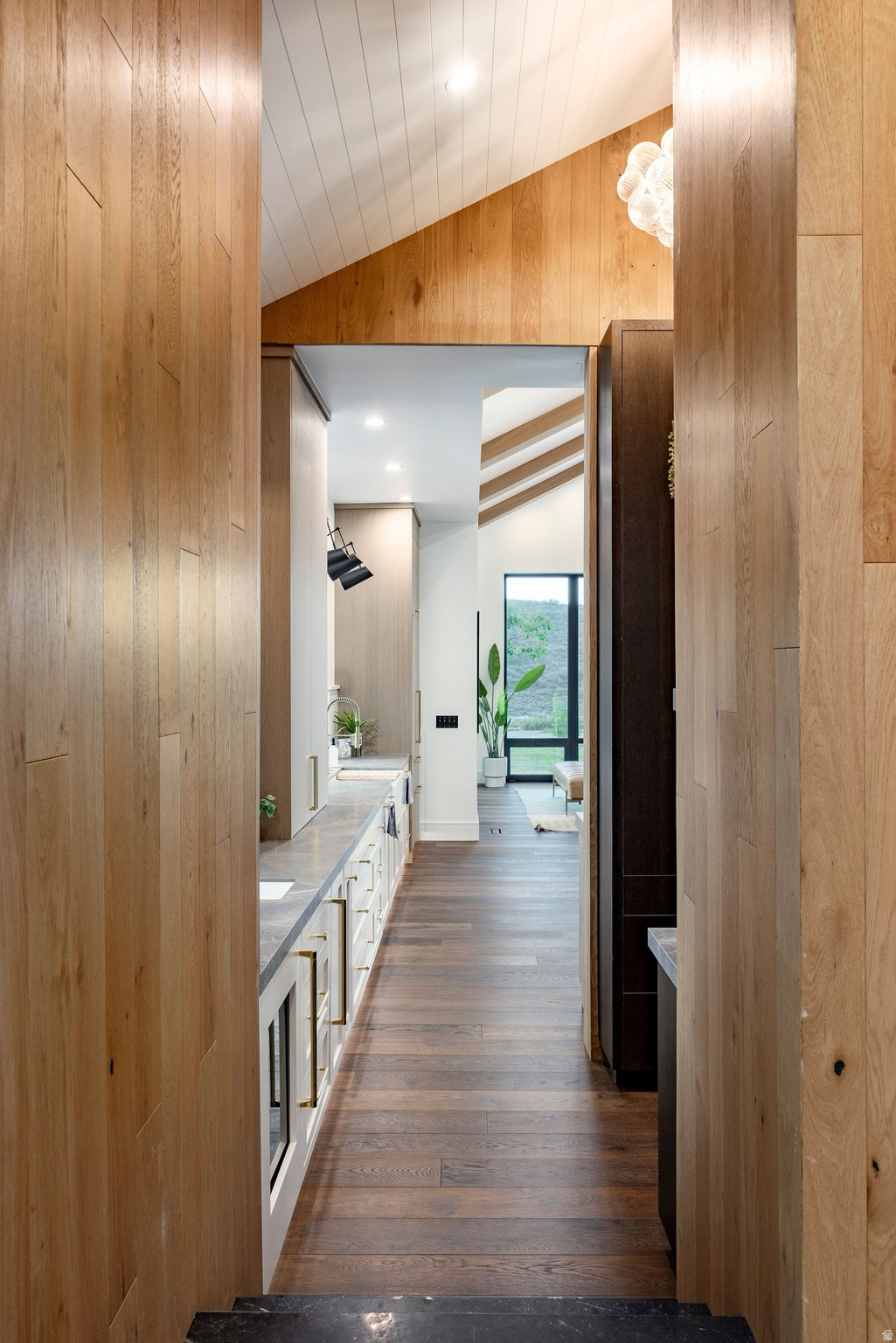 ASPEN SPRINGS RANCH - Residential