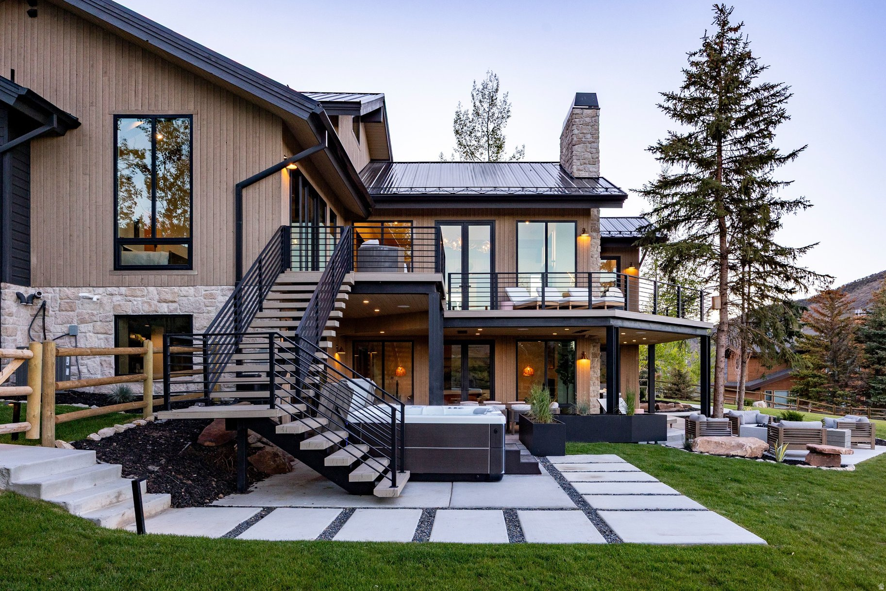 ASPEN SPRINGS RANCH - Residential