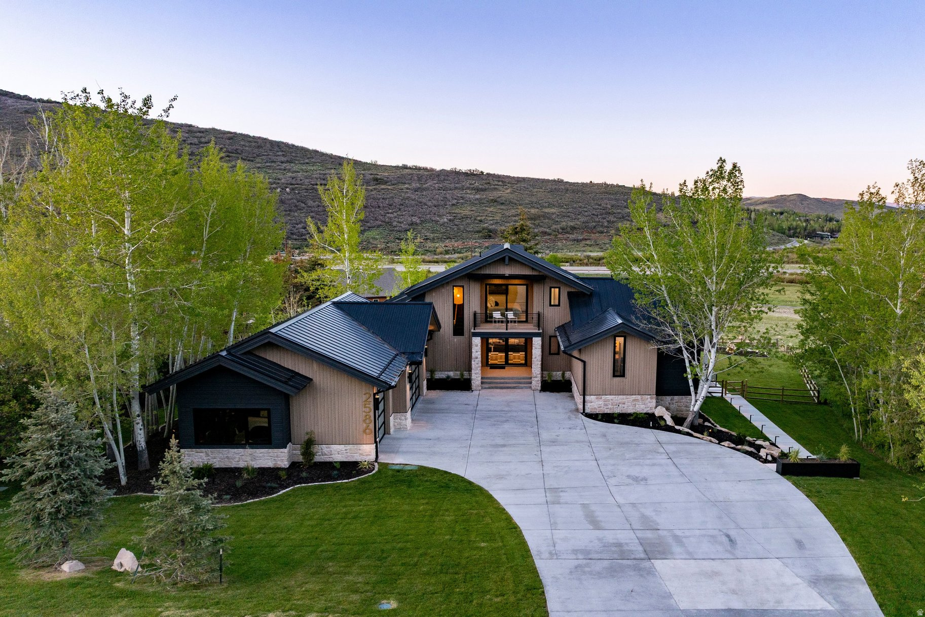 ASPEN SPRINGS RANCH - Residential