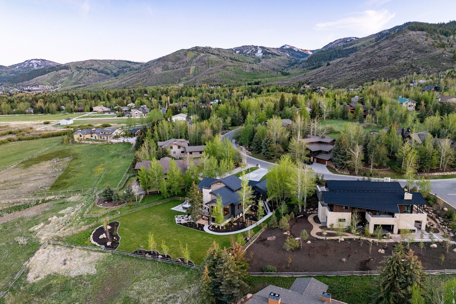 ASPEN SPRINGS RANCH - Residential