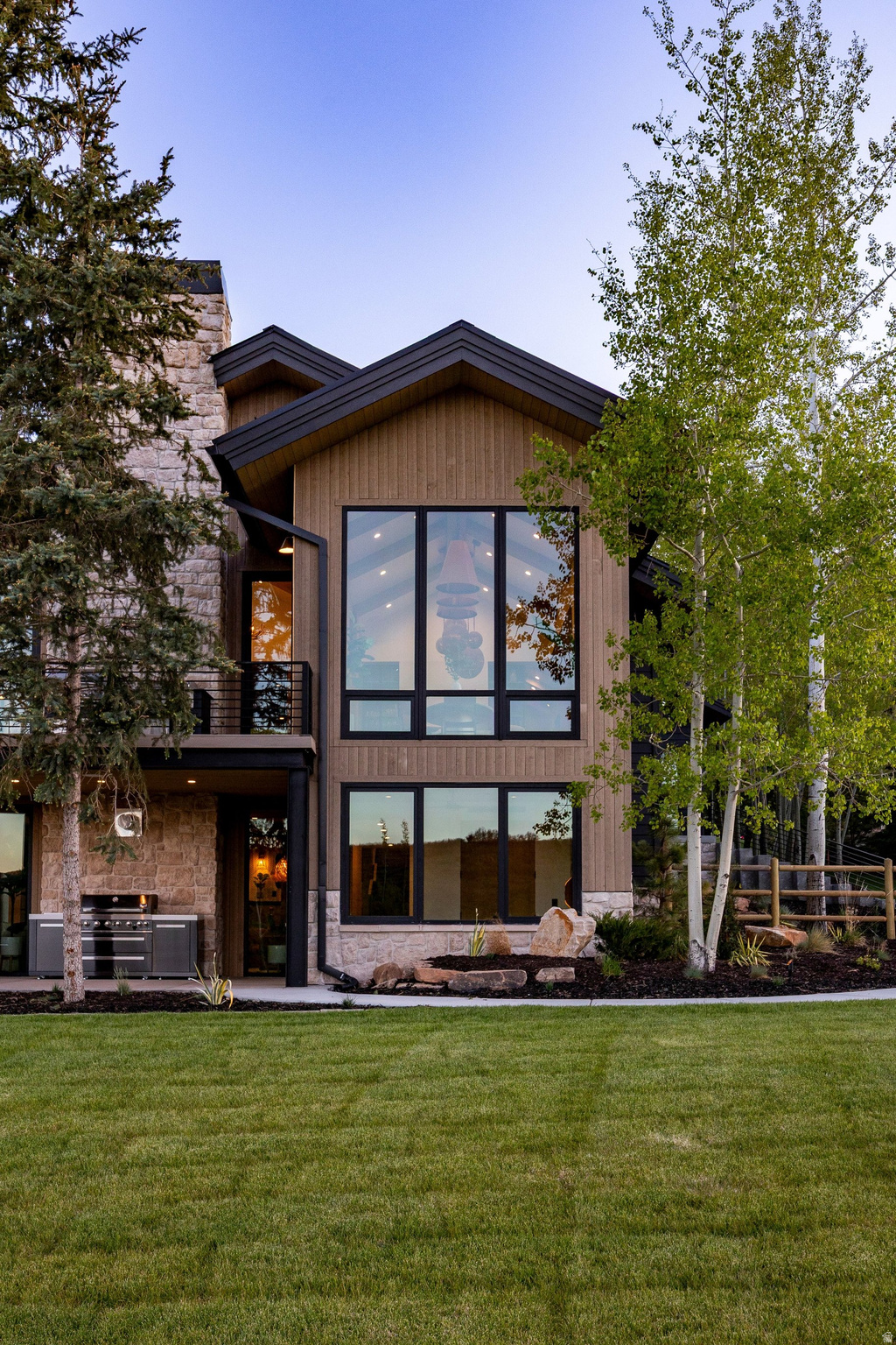 ASPEN SPRINGS RANCH - Residential