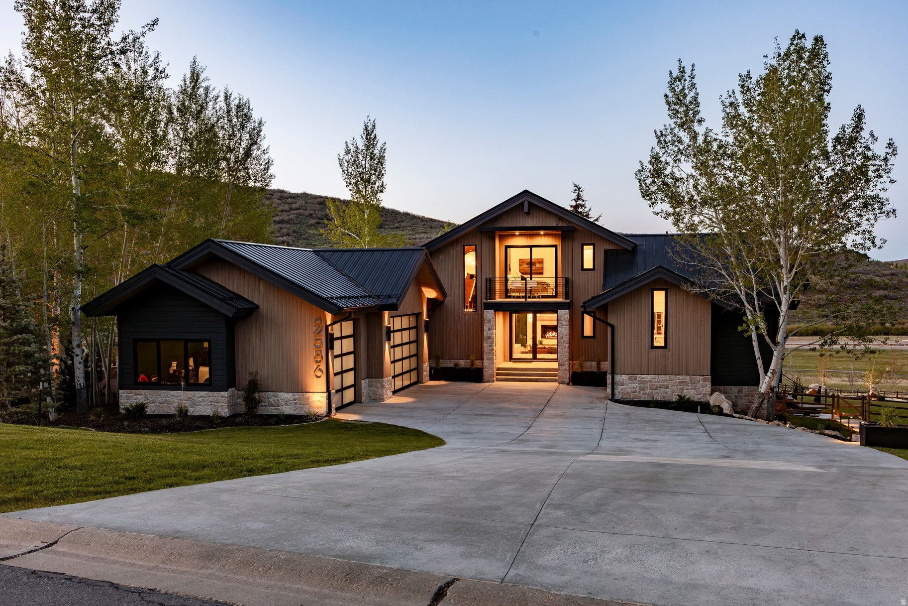ASPEN SPRINGS RANCH - Residential