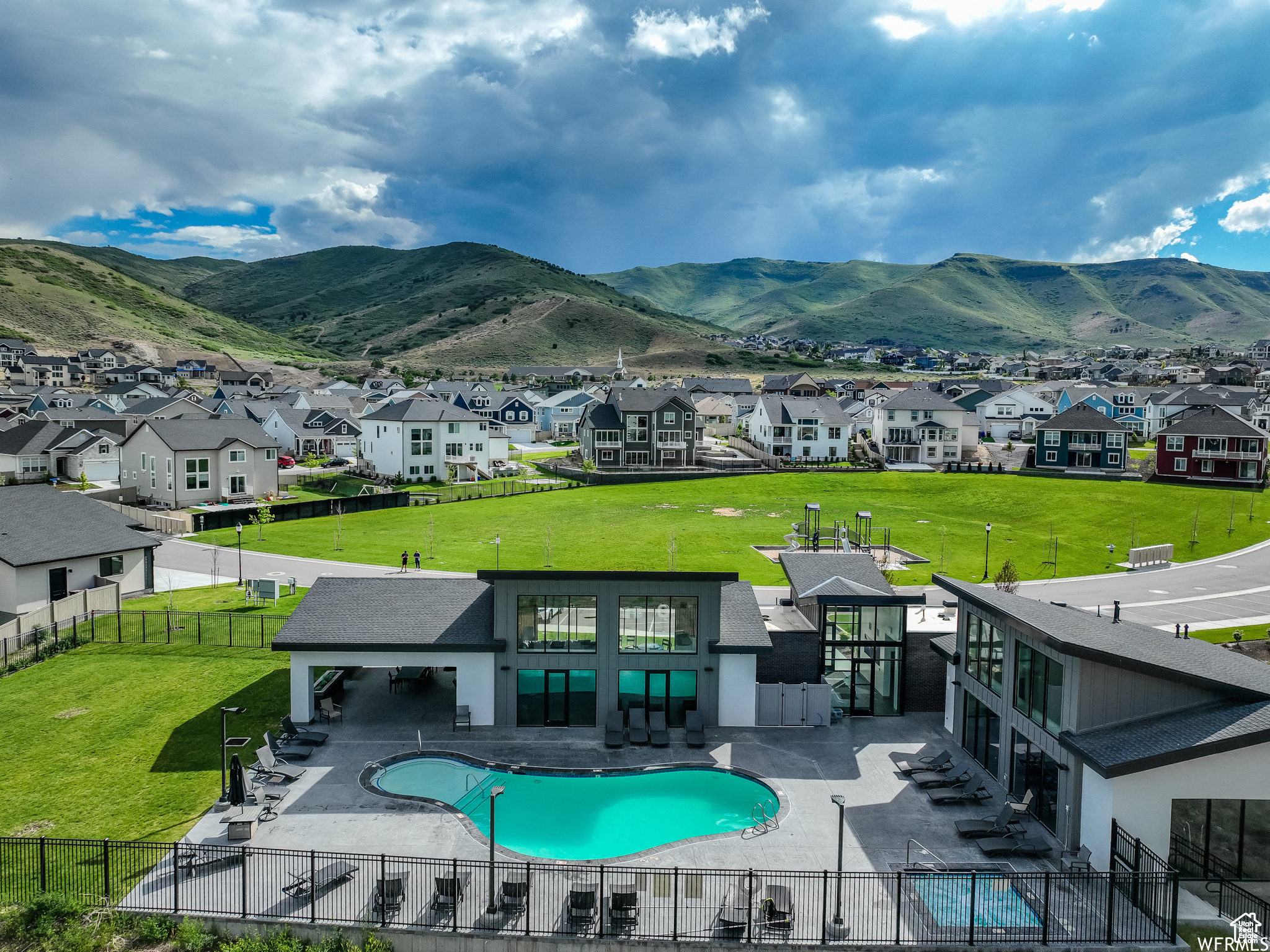 ROSECREST - Residential