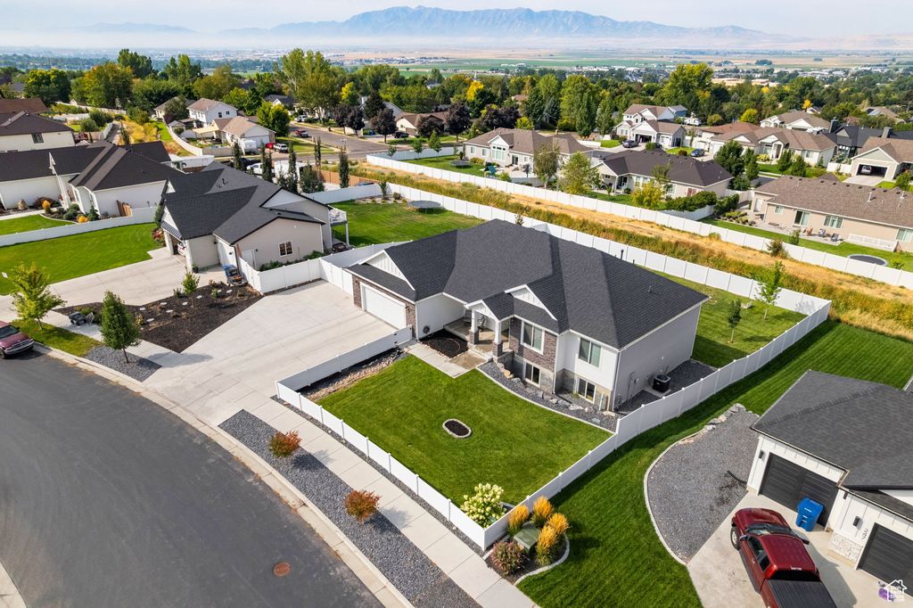 Photo of 267 S 980 E, Smithfield, UT 84335 (MLS # 2110174)