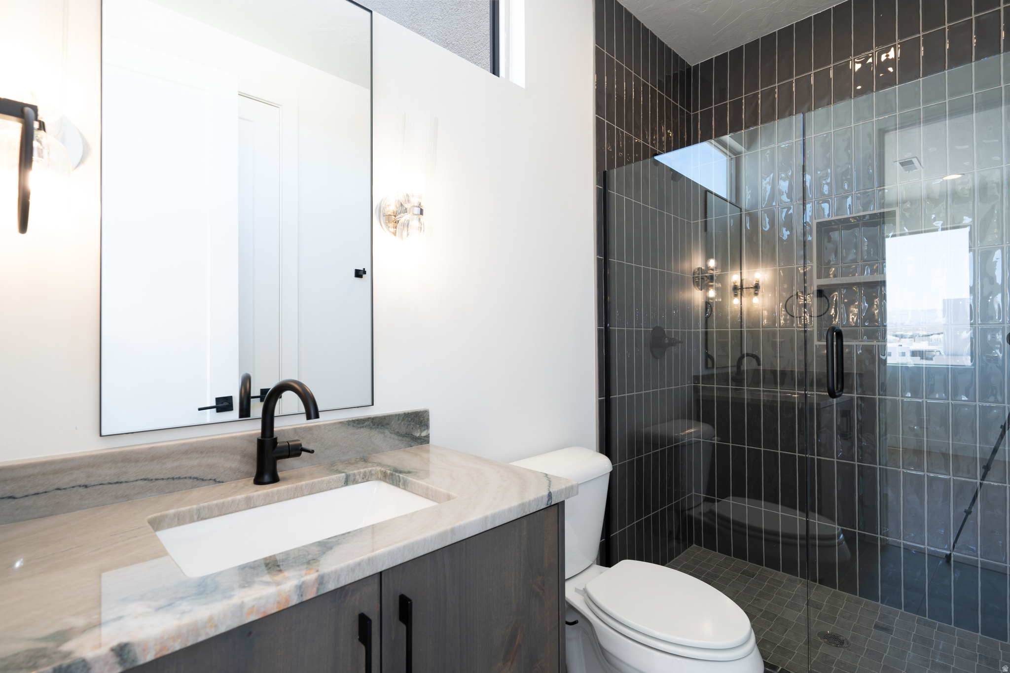 ATKINVILLE TOWNHOMES AT DESERT COLOR - Residential