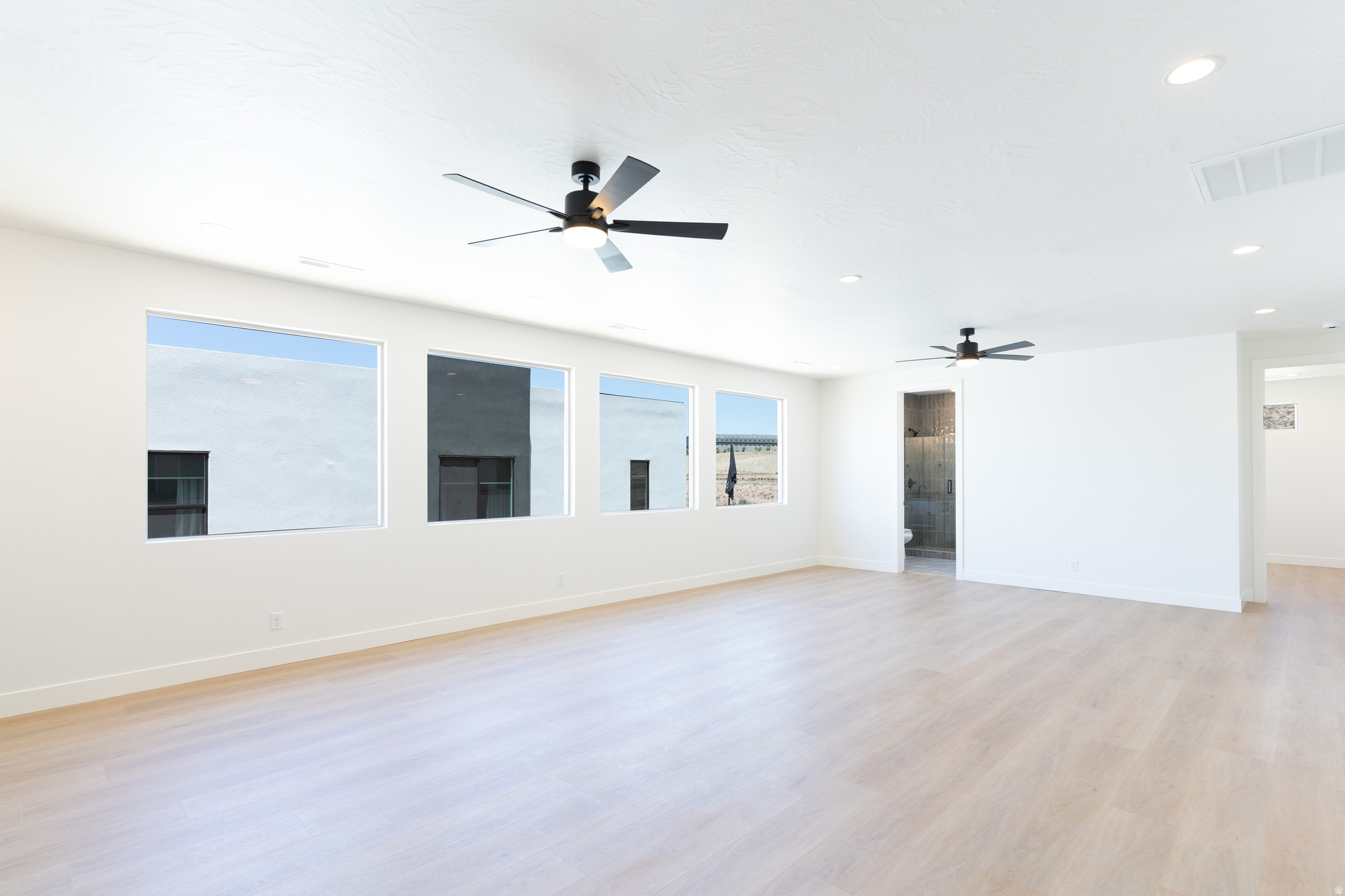 ATKINVILLE TOWNHOMES AT DESERT COLOR - Residential