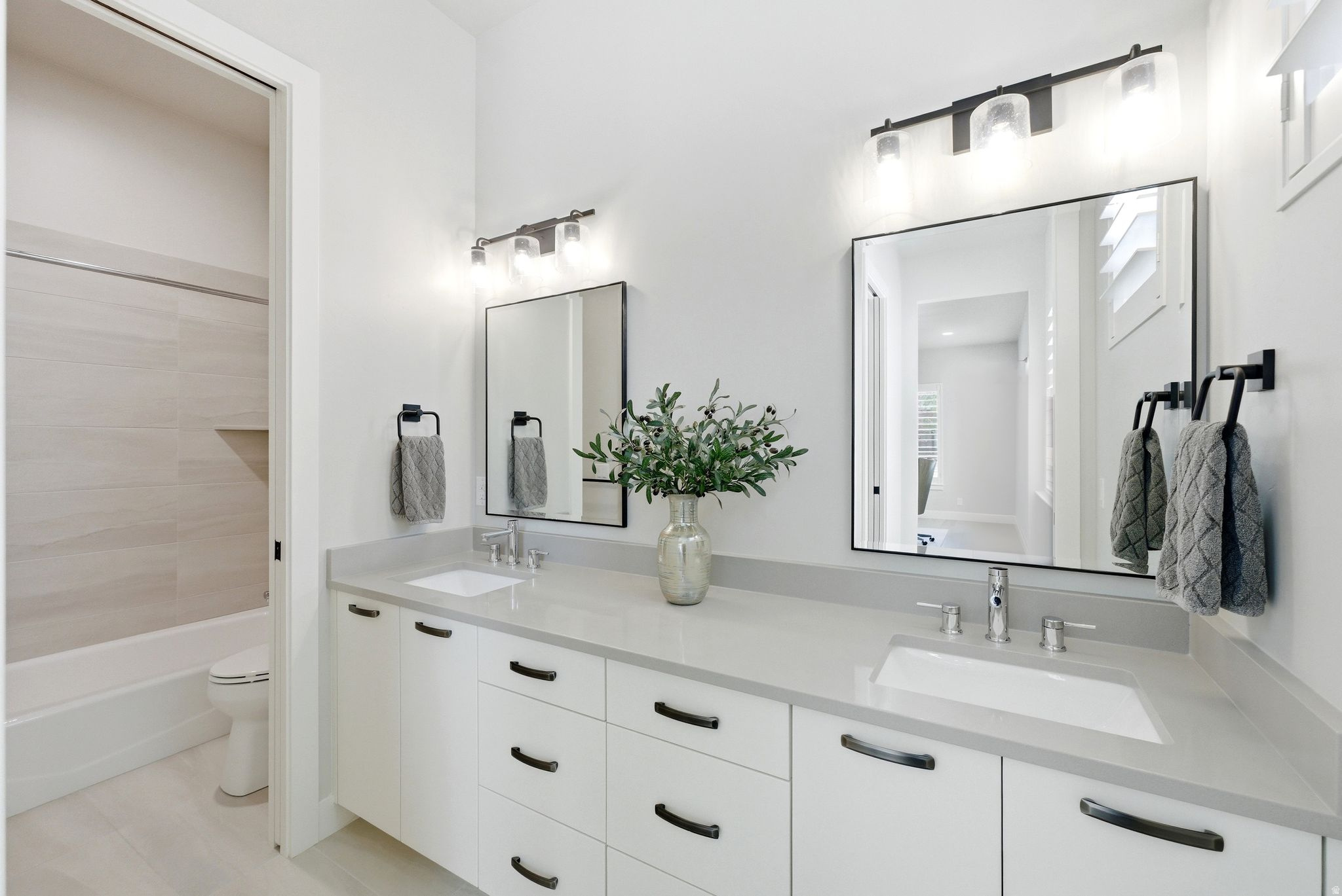 REMUND FARMS - Residential