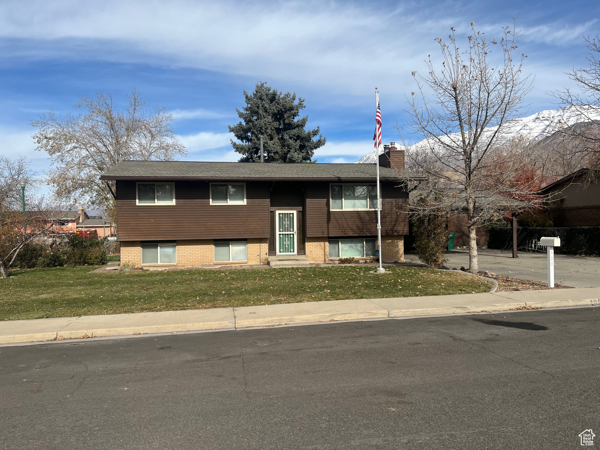 906 W 1350, Orem, Utah image 32