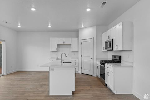 Tiny photo for 1497 S FINS RD #4119, Washington, UT 84780 (MLS # 2108499)