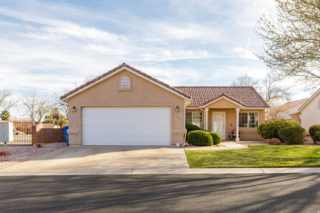 Photo of 362 E 680 S, Ivins, UT 84738 (MLS # 2141004)