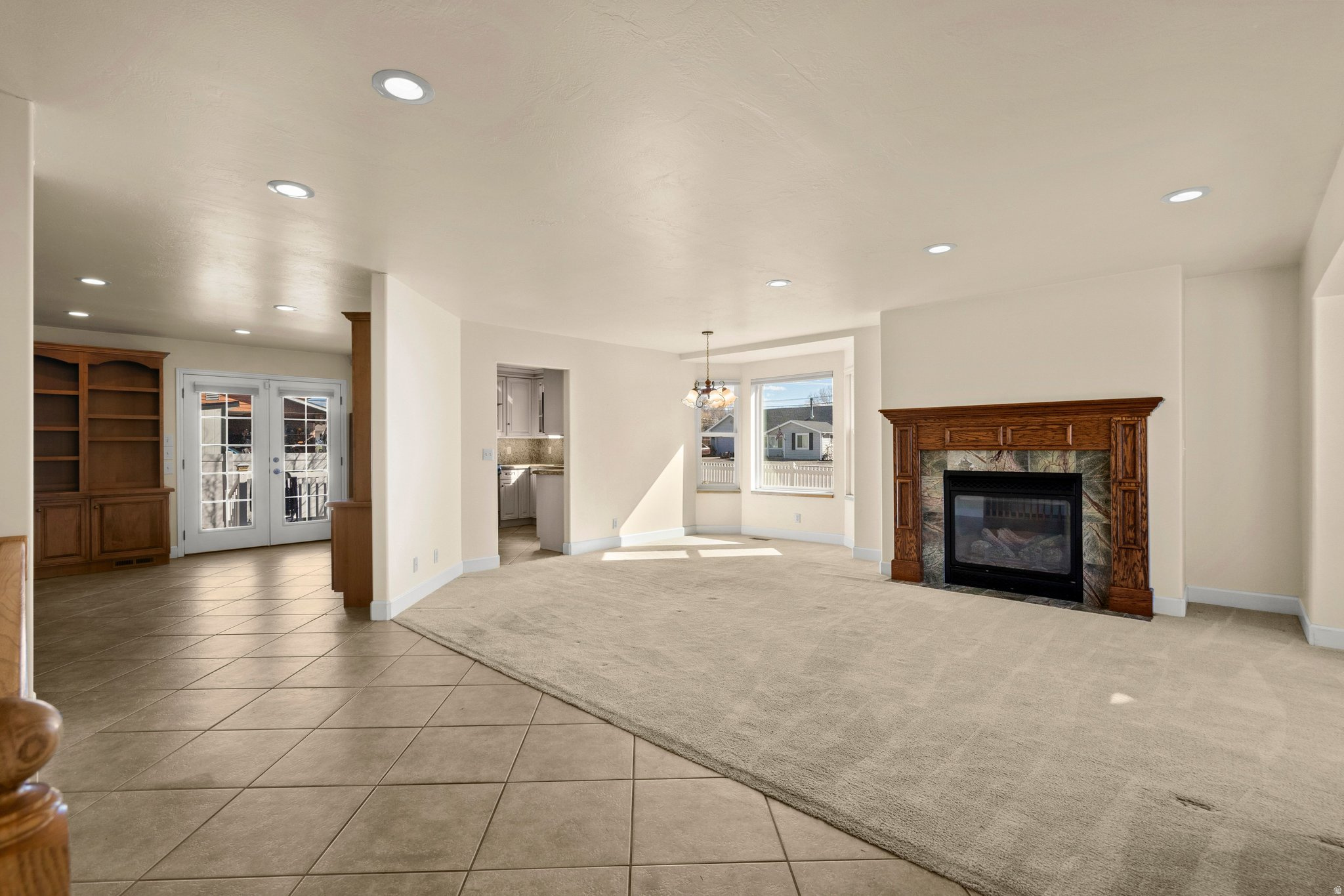 CLOVER - Residential